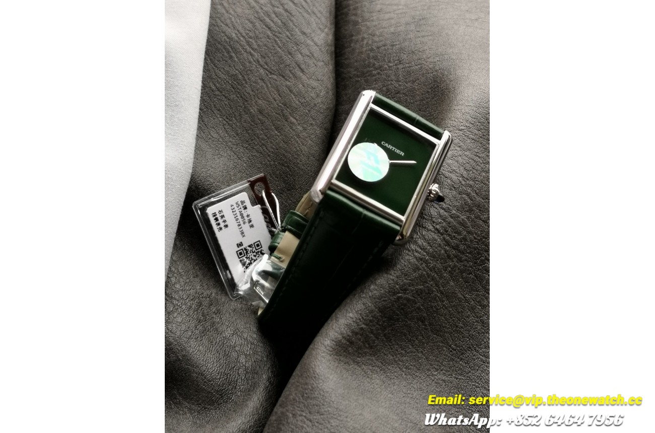 Tank Must 22/25.5mm Dia SS/LE Green Dial F1F Quartz