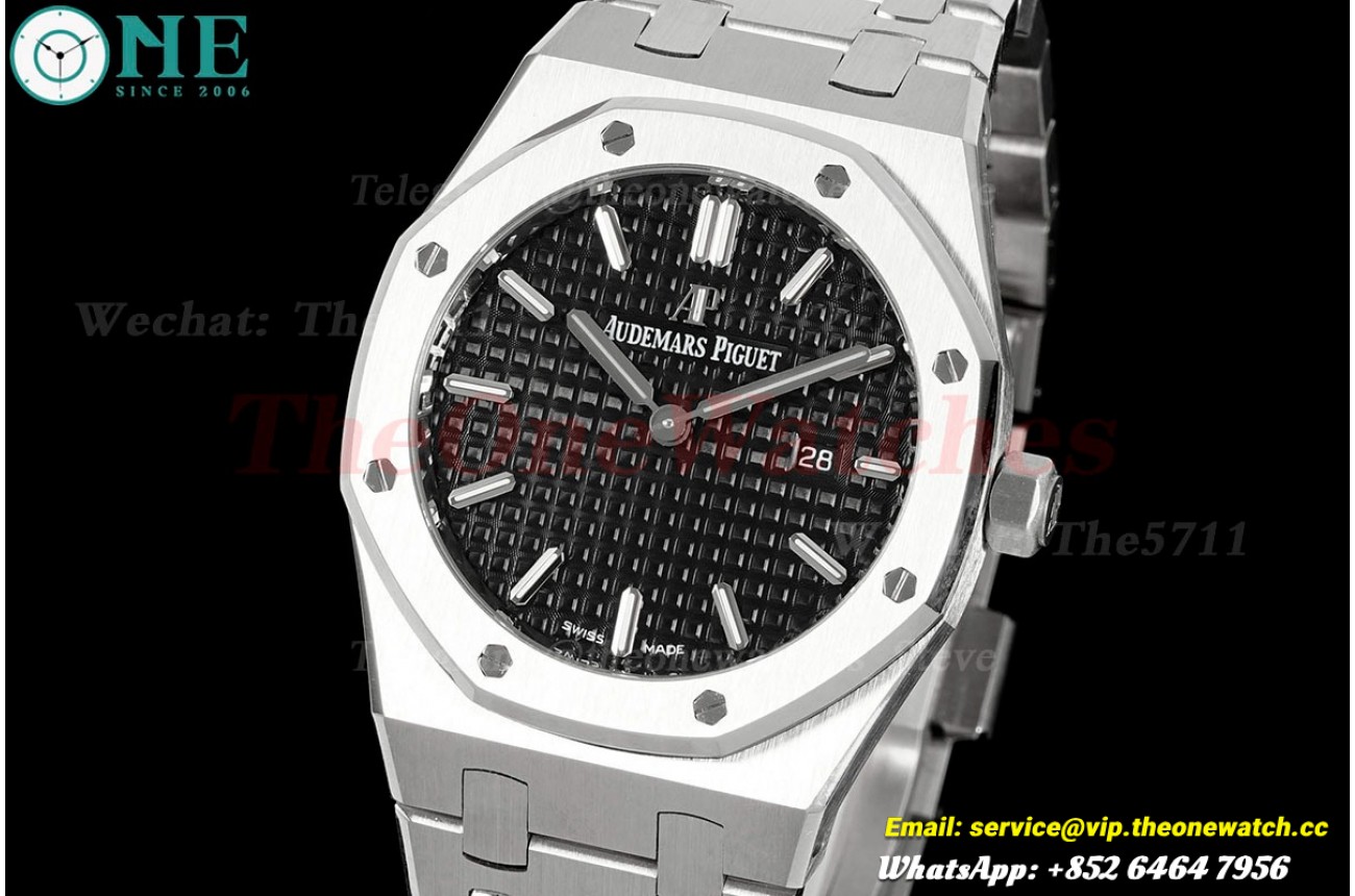 Royal Oak Ladies 67650 33mm SS/SS Black ZF Swiss Qtz