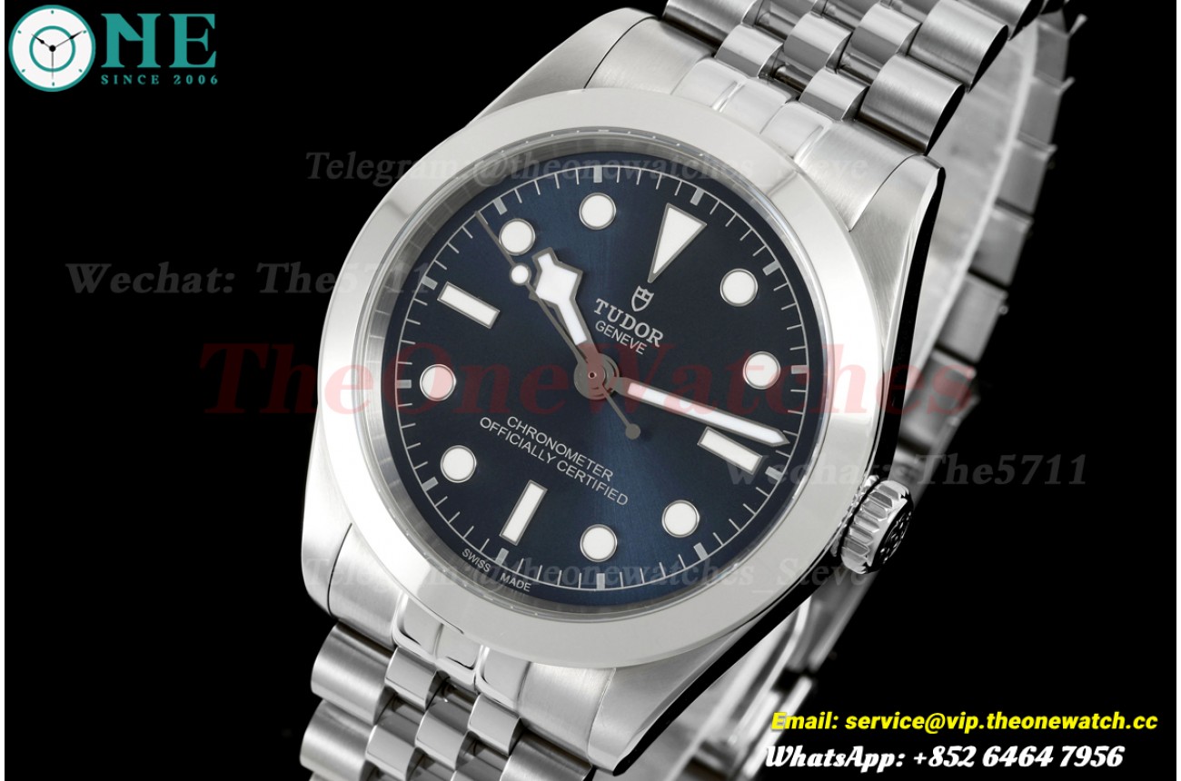 Black Bay Fifty Eight 39mm SS/SS Blue/Dot KRF A2824
