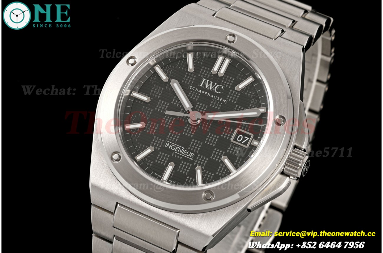 Ingenieur Automatic 40mm SS/SS Black Dial MZF A2892