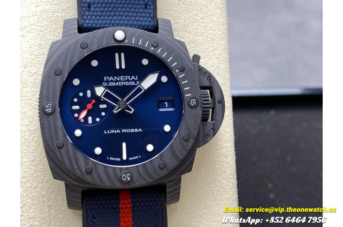 Submersible PAM1563 42mm Carbon/NY Blue Dial VSF P900