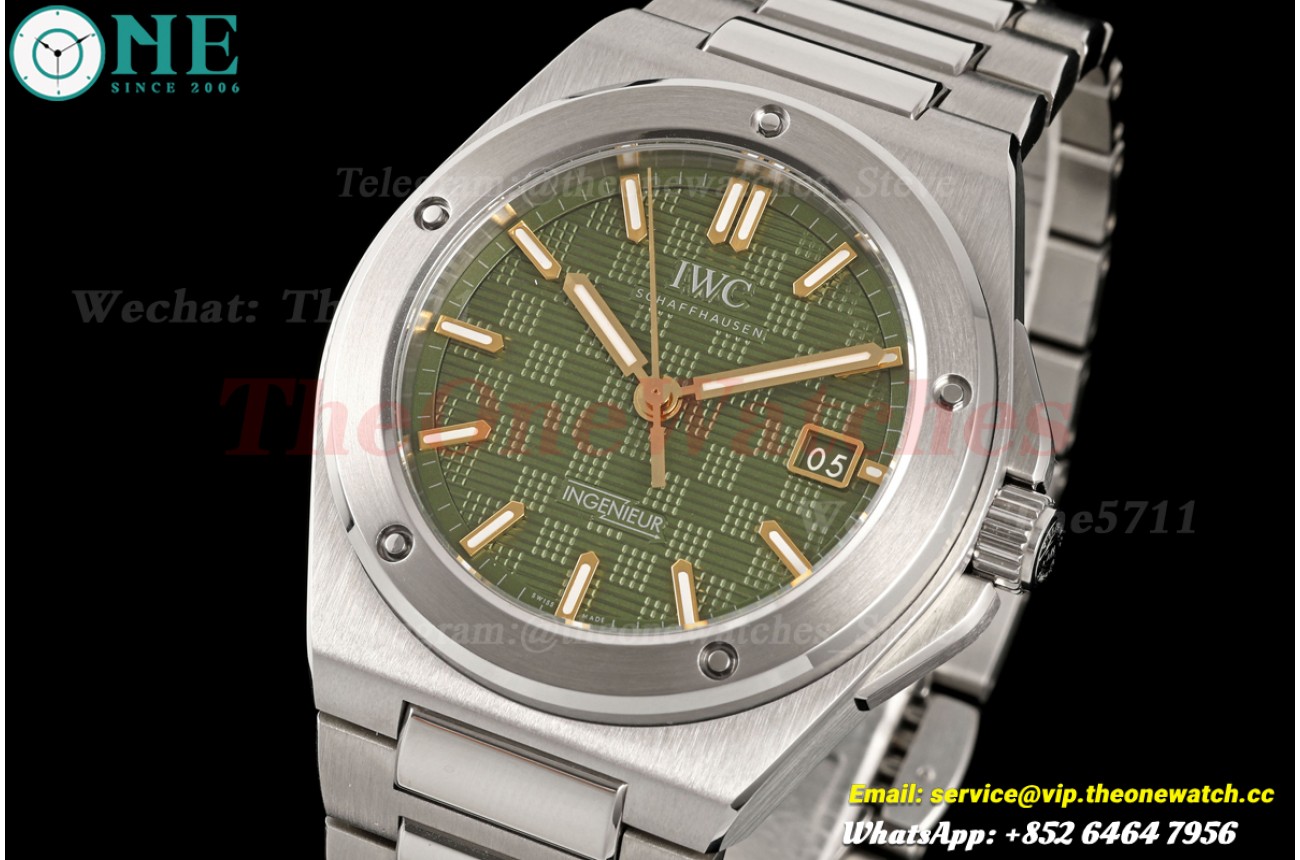 Ingenieur Automatic 40mm SS/SS Green Dial MZF A2892