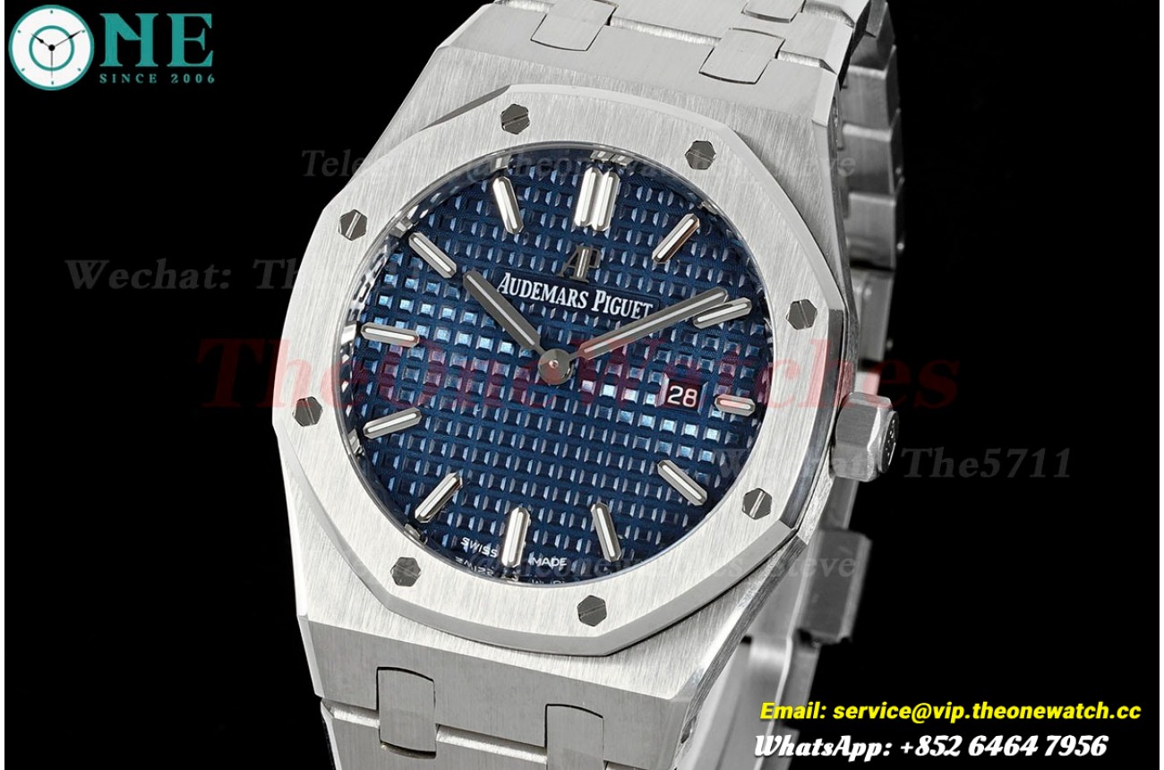 Royal Oak Ladies 67650 33mm SS/SS Blue ZF Swiss Qtz