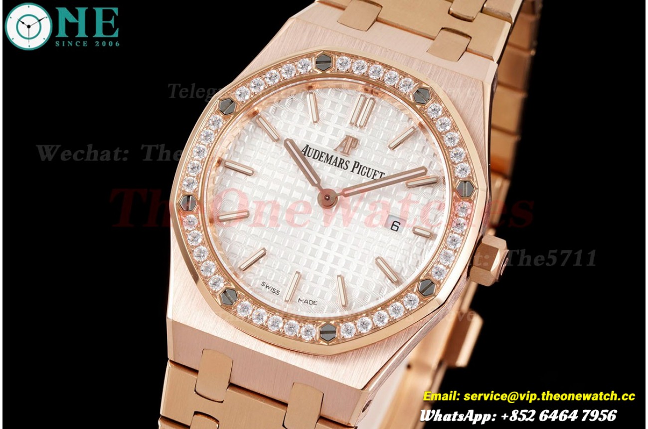 Royal Oak Ladies 33mm RG/RG  white Dial 8F Swiss Quartz