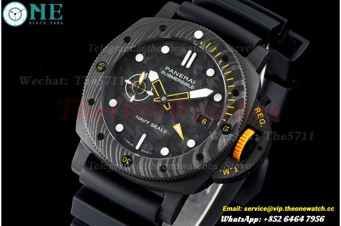 Submersible PAM1324 44mm Carbon/RU Black Dial VSF P9011