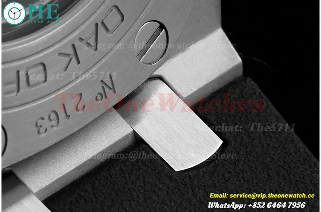 Royal Oak Offshore 26400IO 44mm SS/RU Black/White JJF A3126 — photo 17