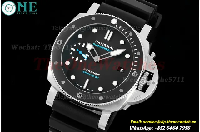 PAM683 Submersible 42mm SS/RU Black VSF P900