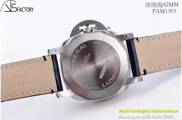Panerai - PAM1393 Lum. Marina Auto 42mm SS/LE Blue VSF P9010 — photo 9