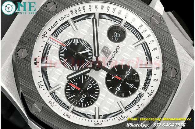 Royal Oak Offshore 26400SO 44mm SS/RU White Dial APJF A3126 — photo 3