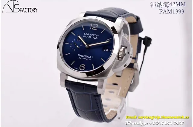 Panerai - PAM1393 Lum. Marina Auto 42mm SS/LE Blue VSF P9010 — photo 3