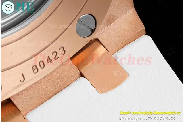 Royal Oak Offshore 26408 44mm RG/RU White/White JJF A3126 — photo 19